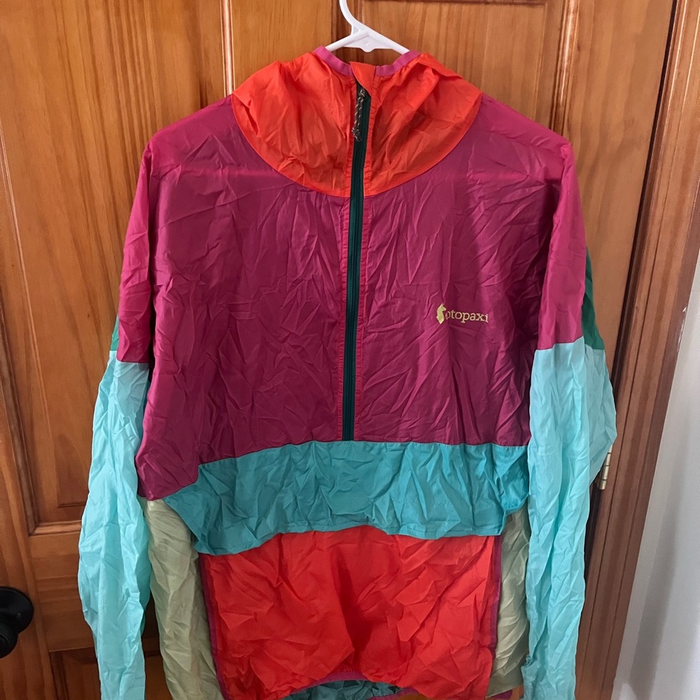 Cotopaxi Tech Half Zip Windbreaker